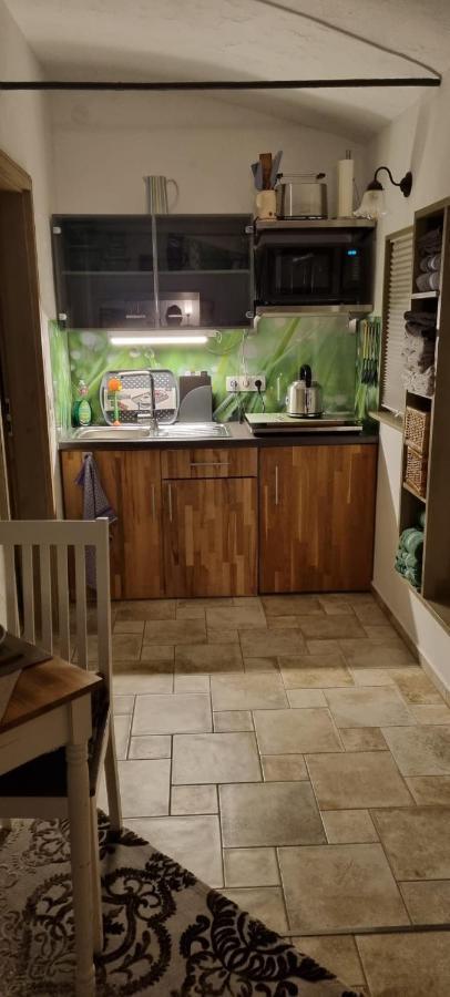 Monteur-Ferienwohnung Ot Naundorf Naundorf  Eksteriør bilde